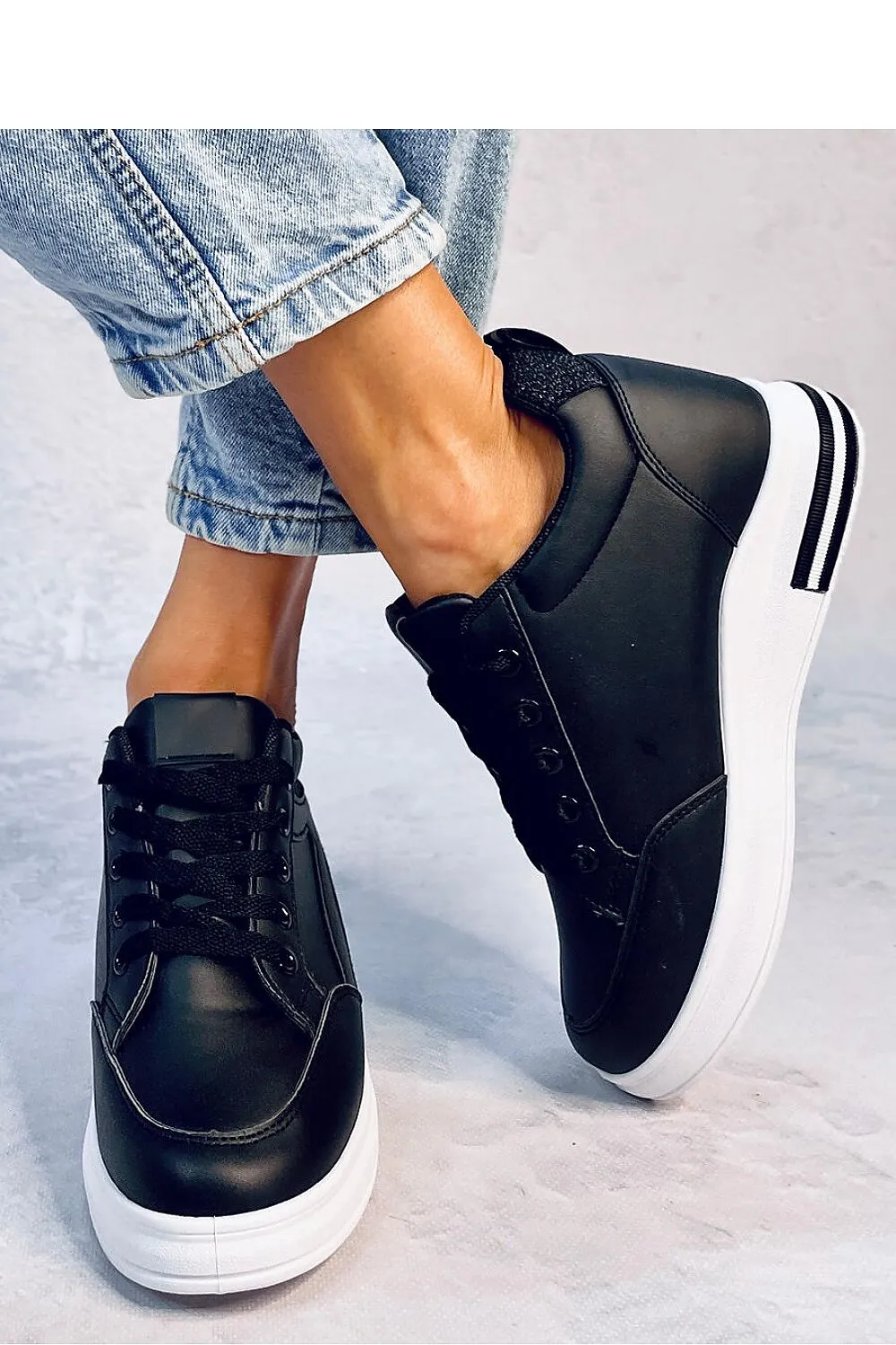 Sport Shoes