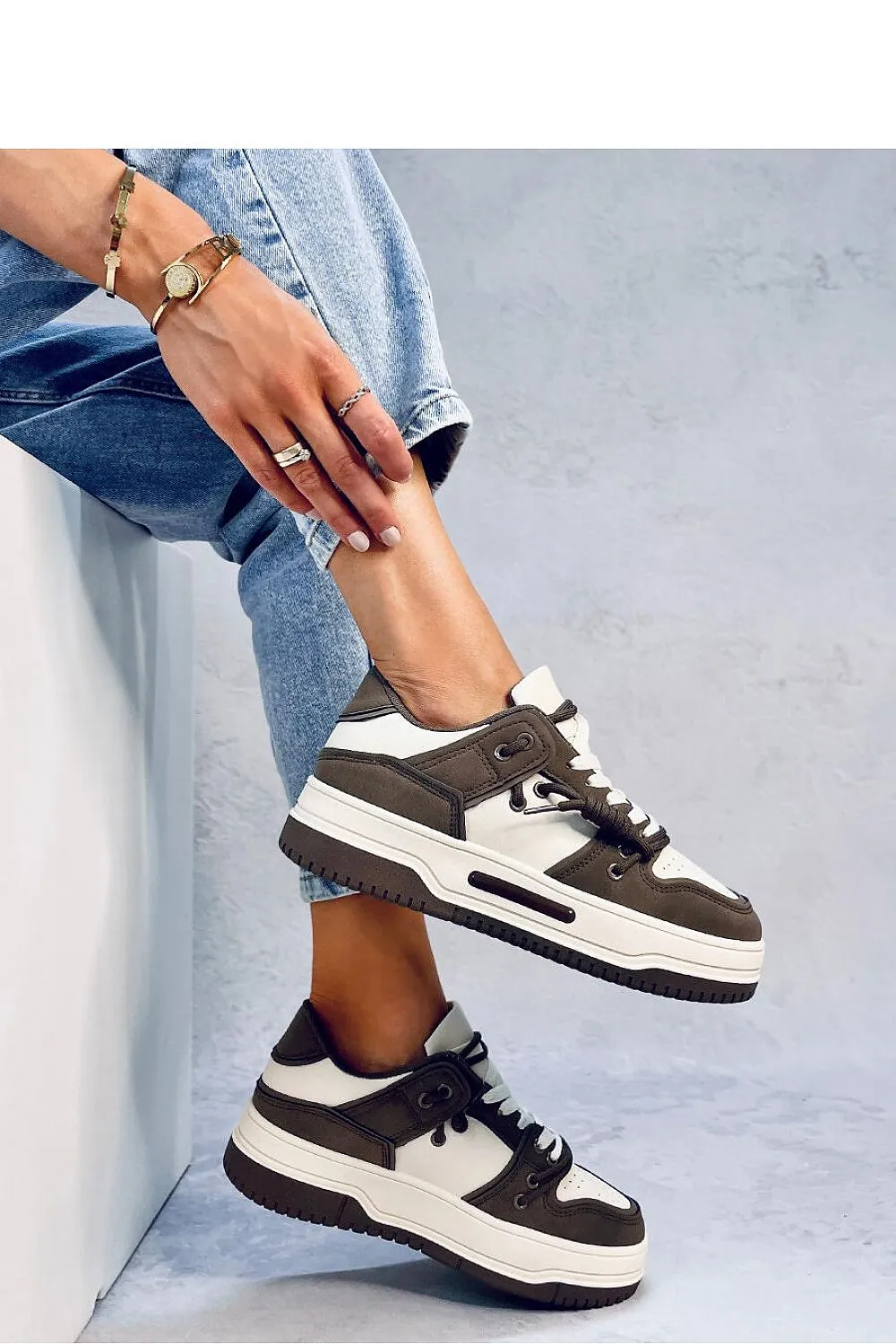 Sport Shoes