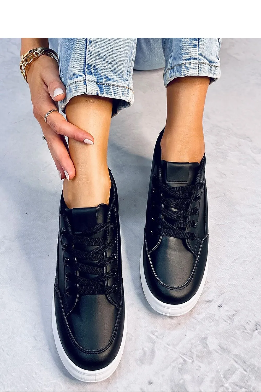 Sport Shoes